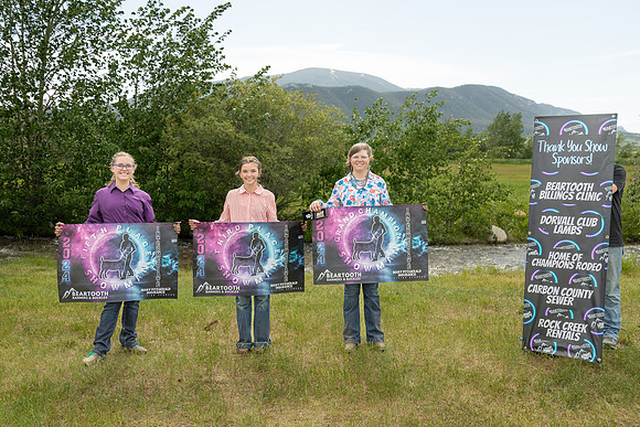 Banner24