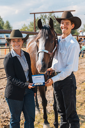 DAY4HORSESHOW49