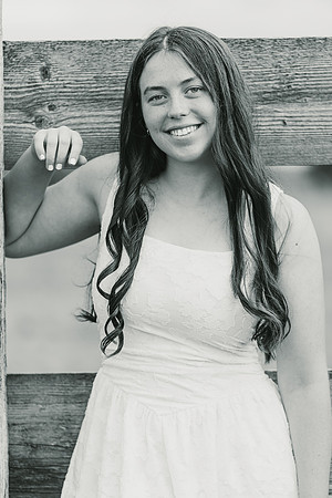 LIZFIELD2BW