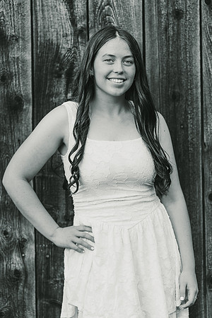 LIZFIELD8BW