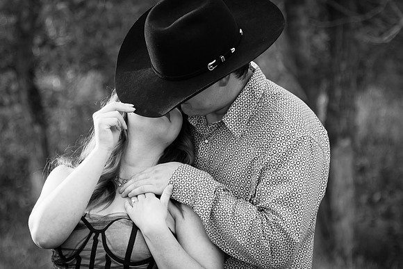 RILEY&CARMEN60